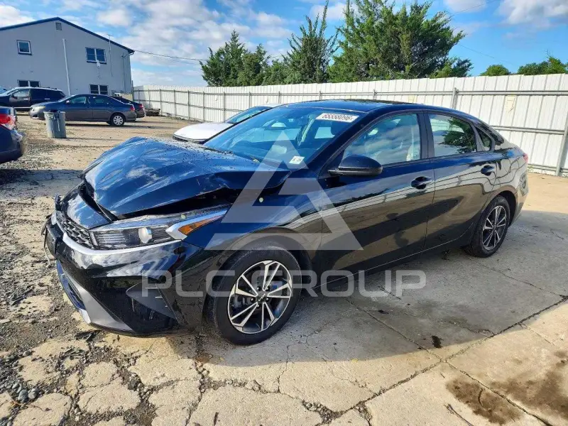 2024 KIA Forte фото
