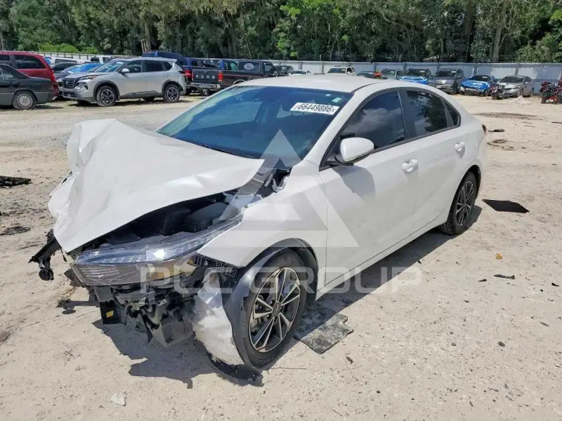 2024 KIA Forte фото