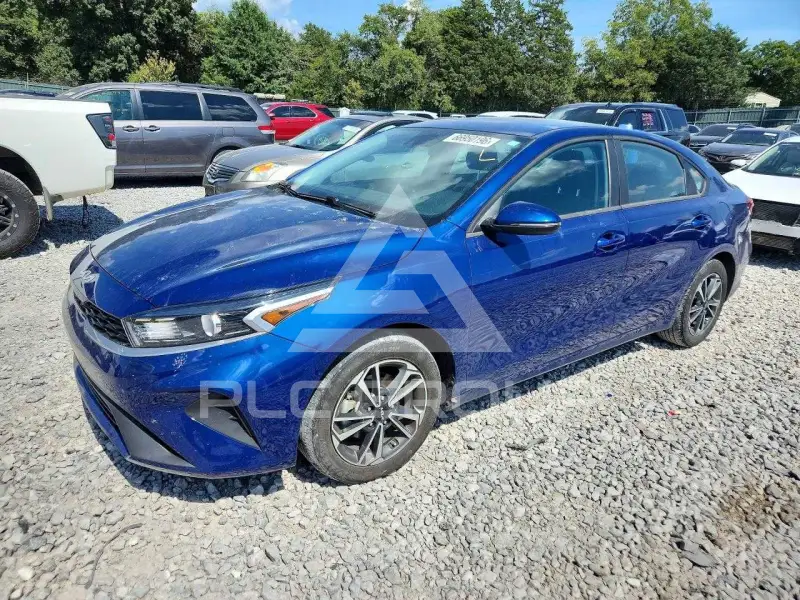 2024 KIA Forte фото