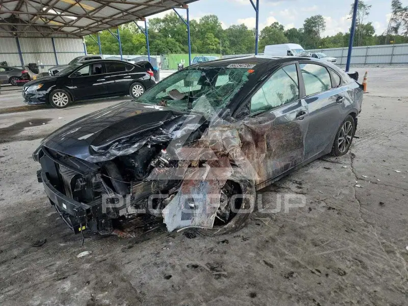 2024 KIA Forte фото