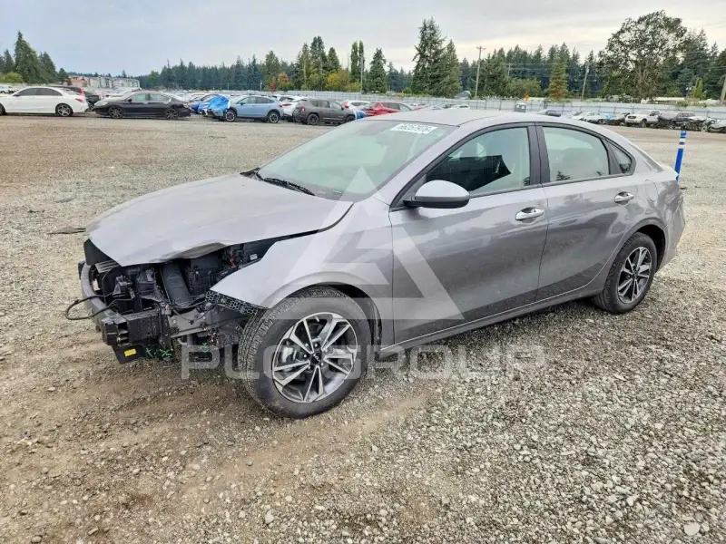 2024 KIA Forte фото