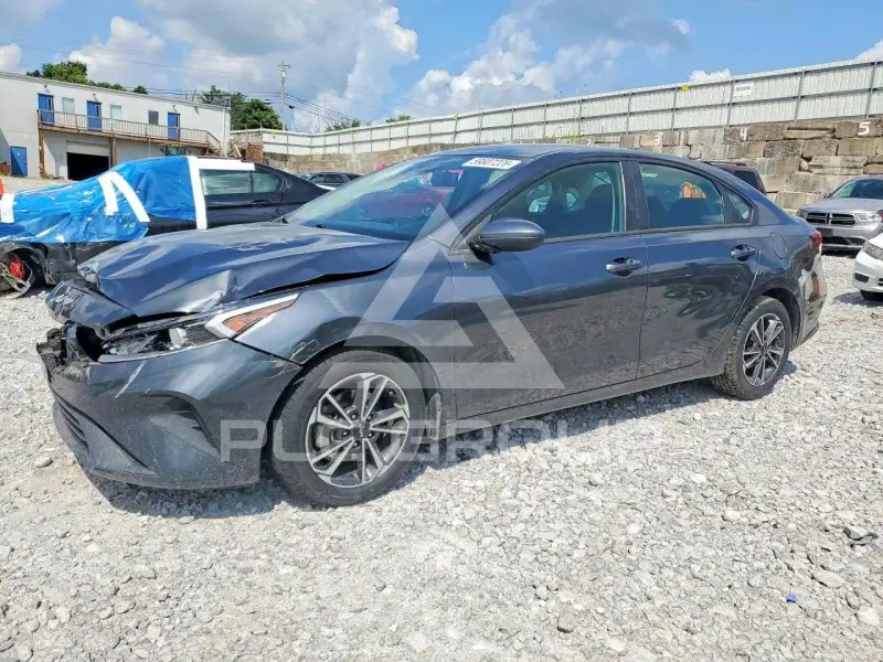 2024 KIA Forte фото