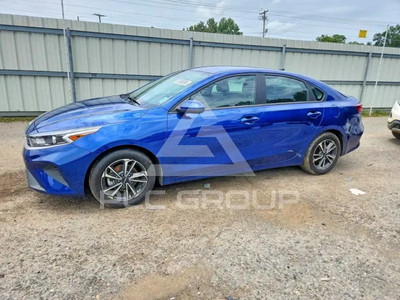 2024 KIA Forte фото
