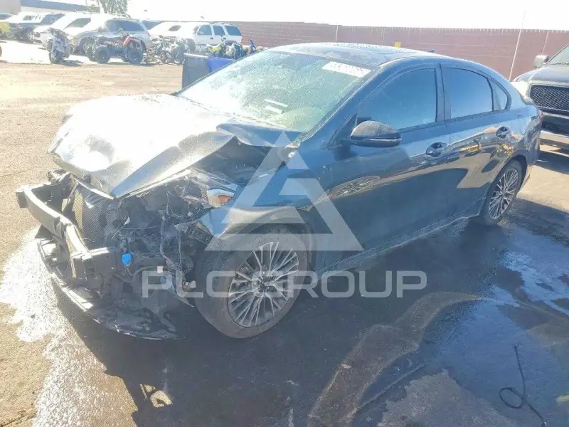 2024 KIA Forte фото