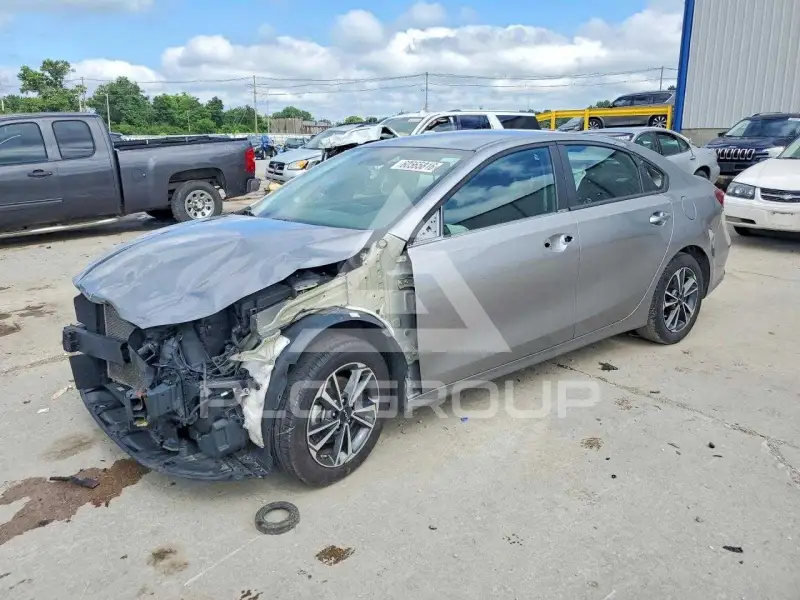 2024 KIA Forte фото