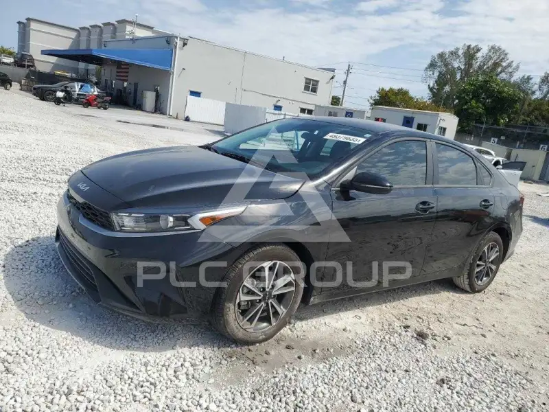 2024 KIA Forte фото