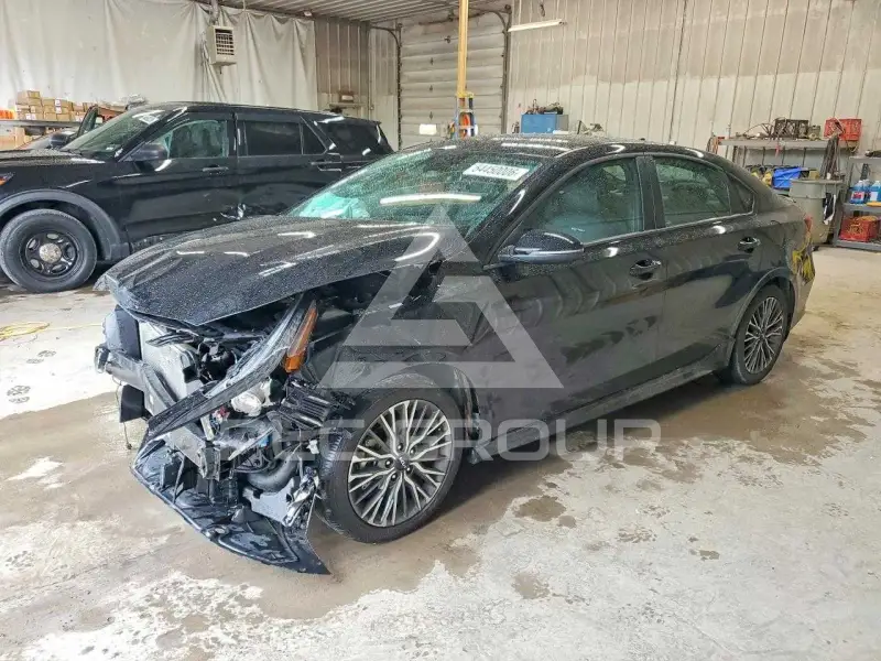 2024 KIA Forte photo