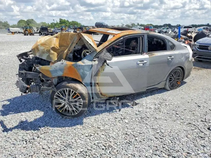 2024 KIA Forte photo