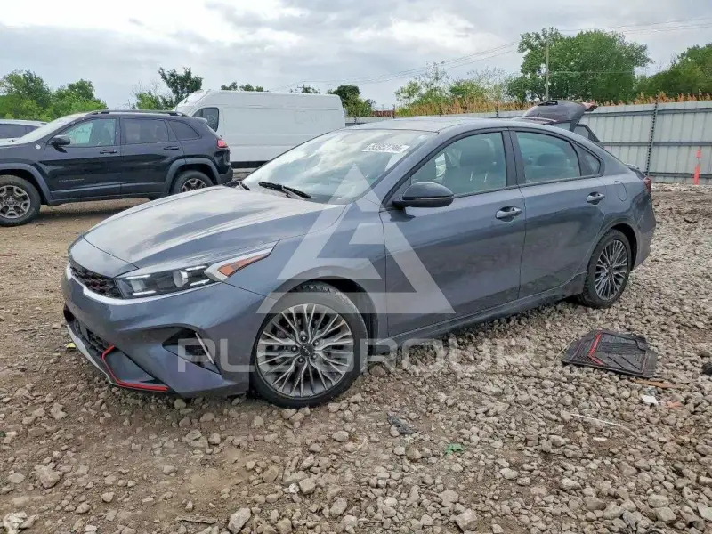 2024 KIA Forte фото