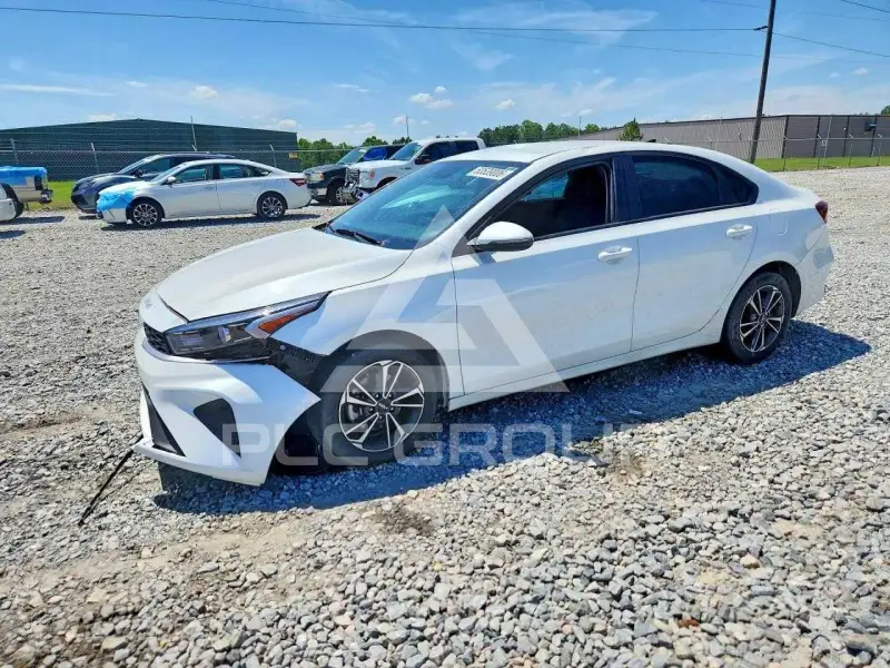 2024 KIA Forte photo