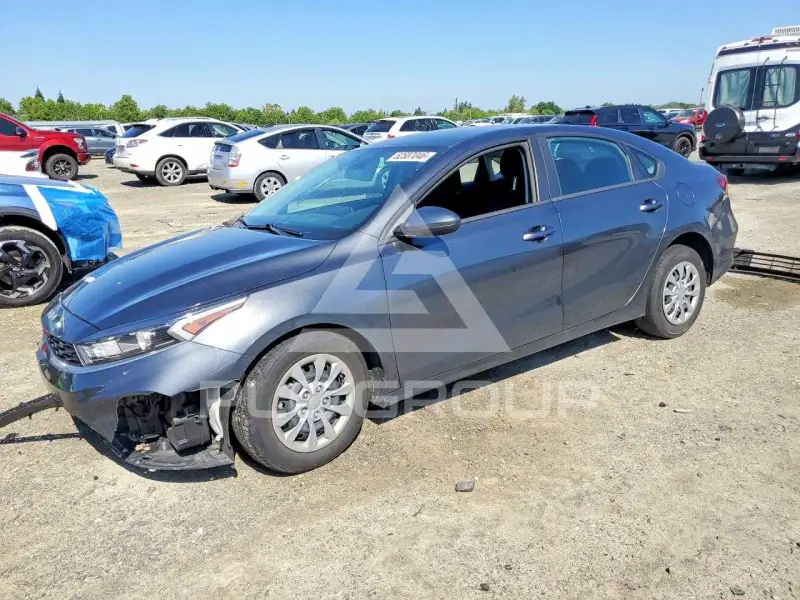 2024 KIA Forte фото