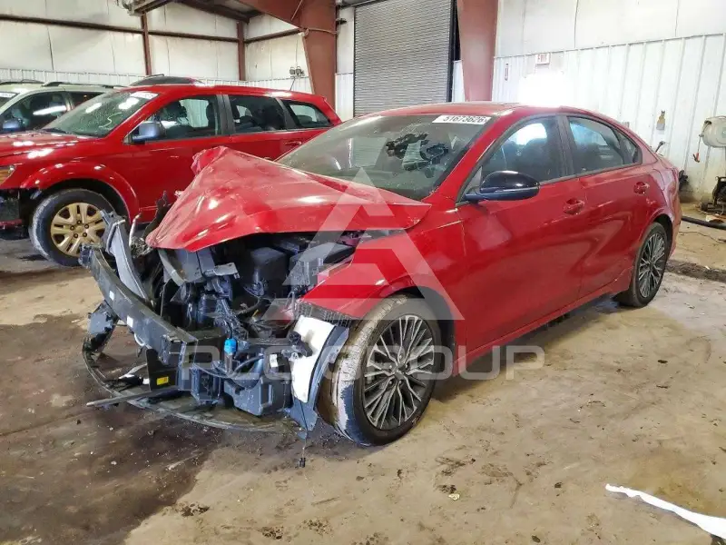 2024 KIA Forte фото