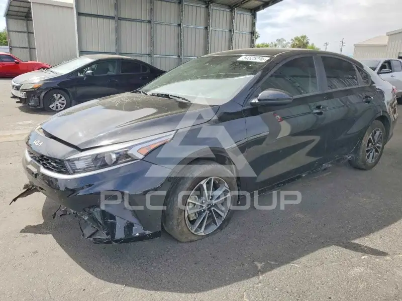 2024 KIA Forte фото