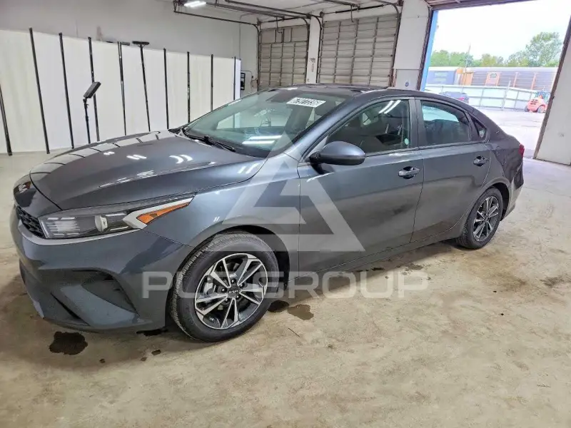 2024 KIA Forte фото