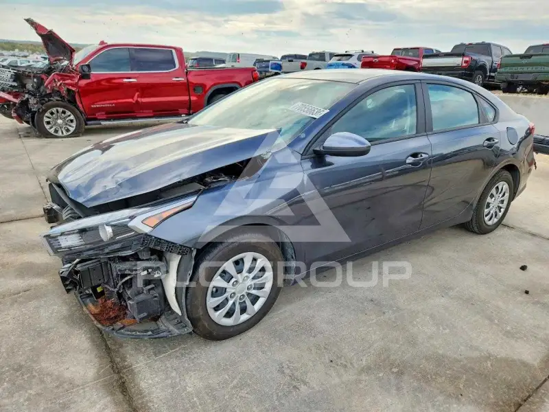 2024 KIA Forte фото