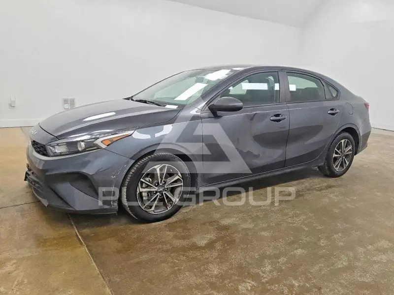 2024 KIA Forte фото