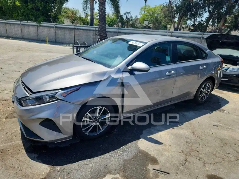 2024 KIA Forte фото