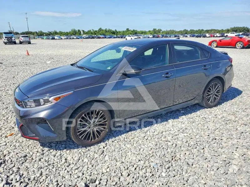 2024 KIA Forte фото