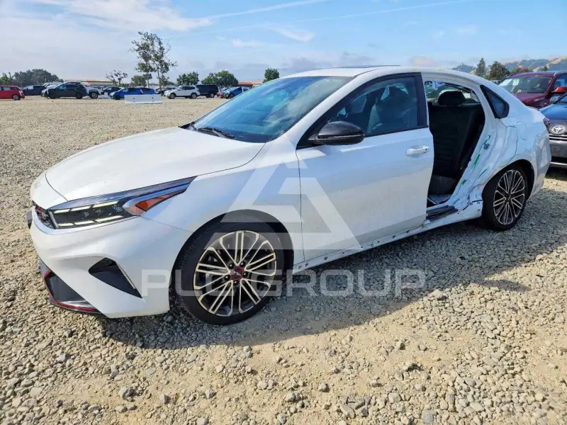 2024 KIA Forte photo