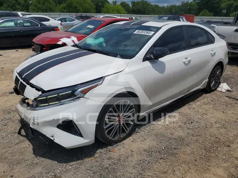 2024 KIA Forte фото