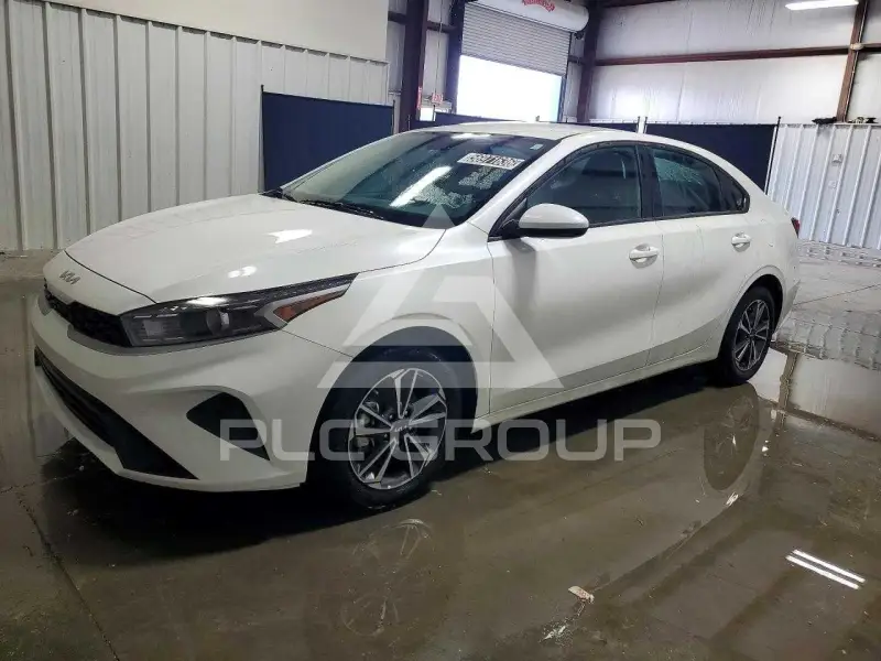 2024 KIA Forte фото
