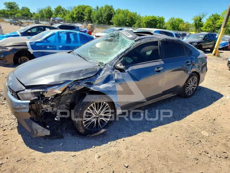 2024 KIA Forte photo