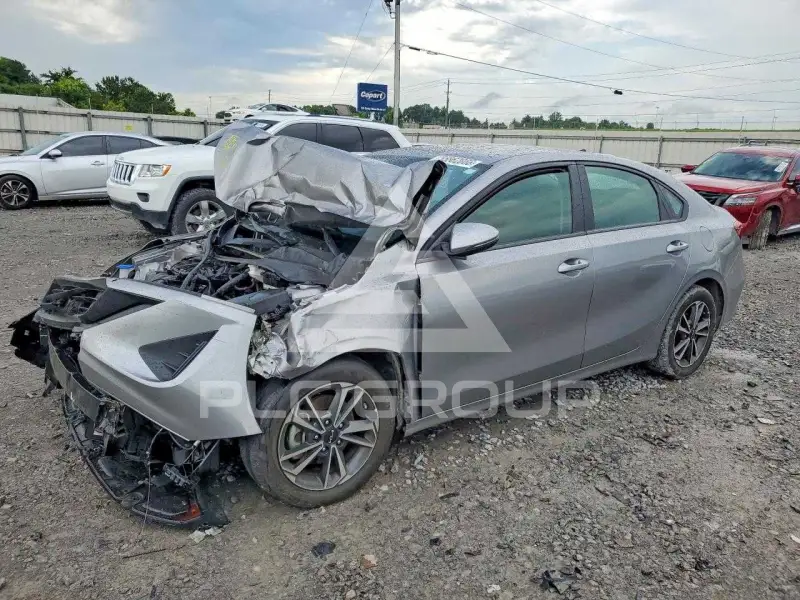 2024 KIA Forte фото