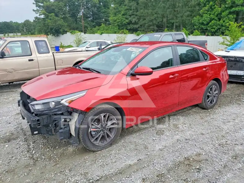 2024 KIA Forte фото