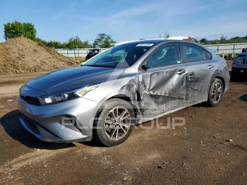 2024 KIA Forte photo