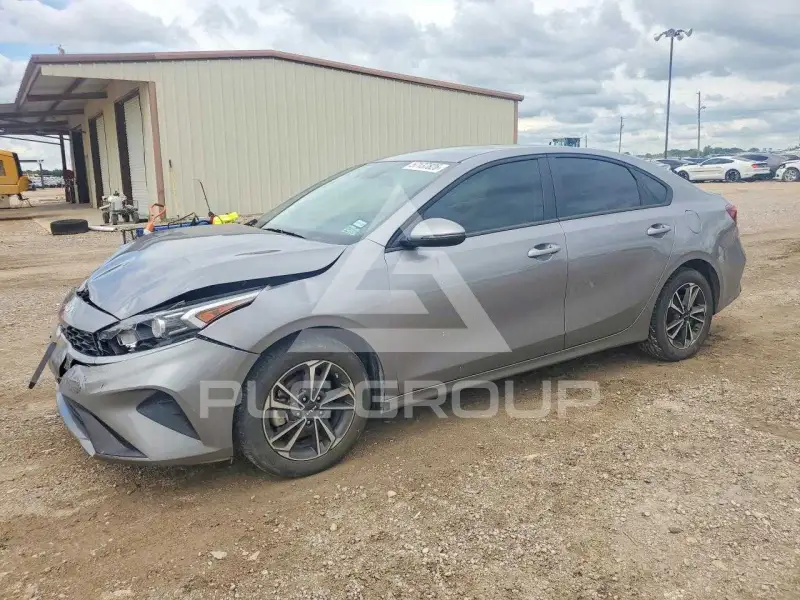 2024 KIA Forte photo