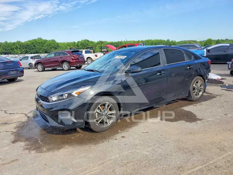 2024 KIA Forte photo