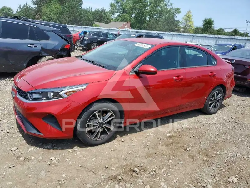 2024 KIA Forte фото