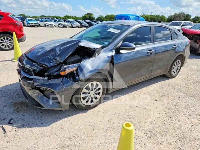 2024 KIA Forte фото