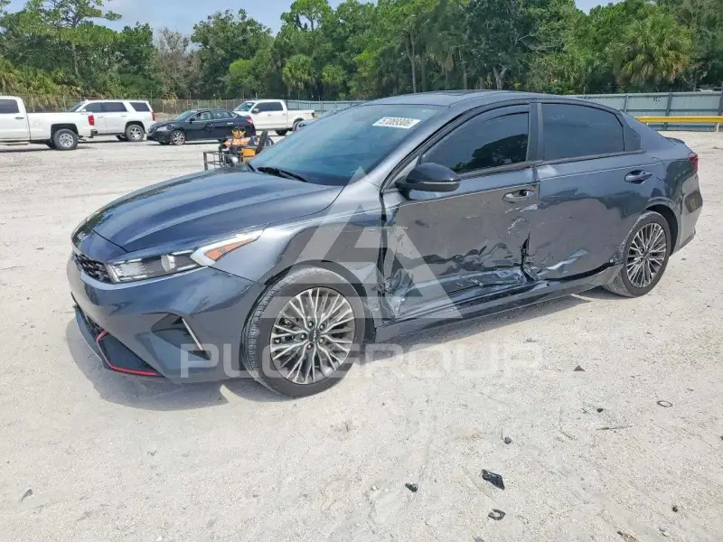 2024 KIA Forte photo