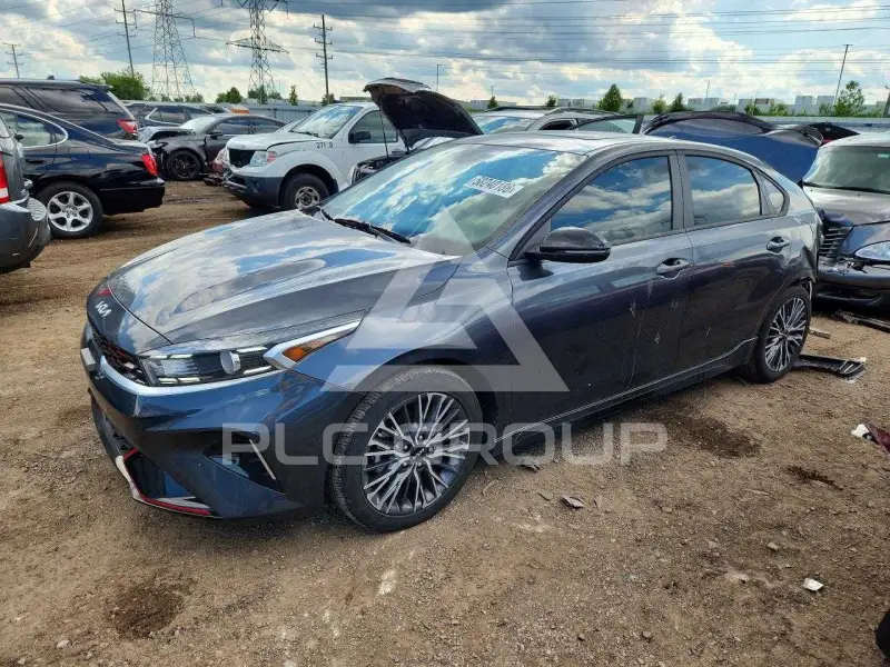 2024 KIA Forte фото