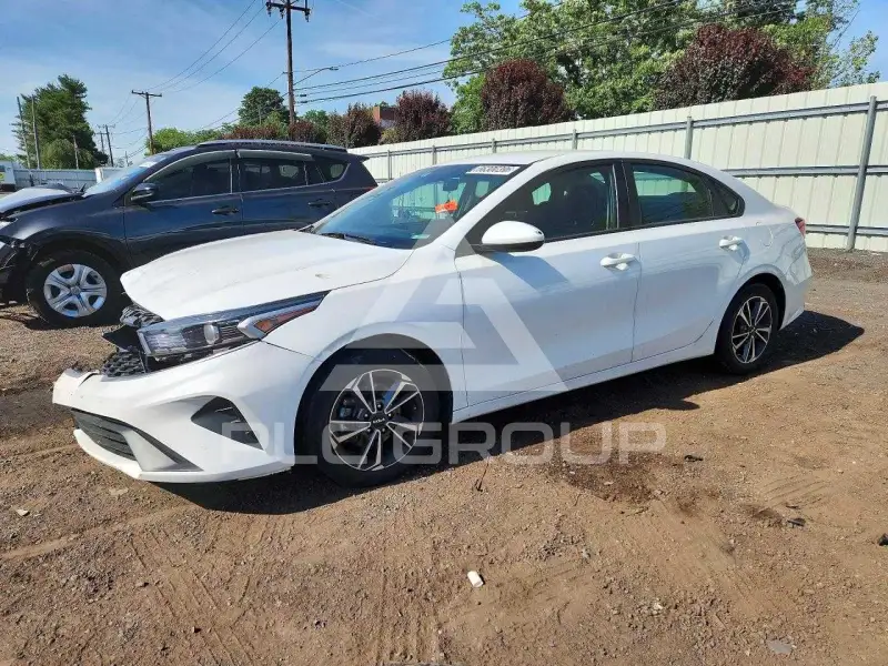2024 KIA Forte photo