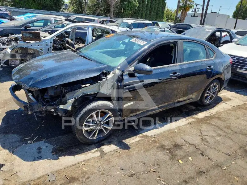2024 KIA Forte фото