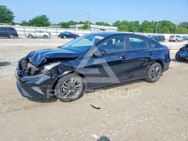 2024 KIA Forte фото