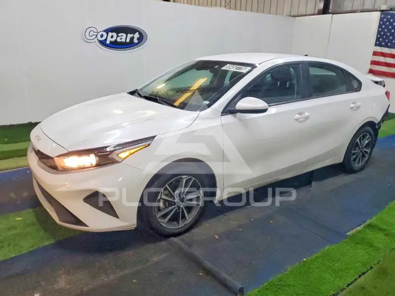 2024 KIA Forte фото