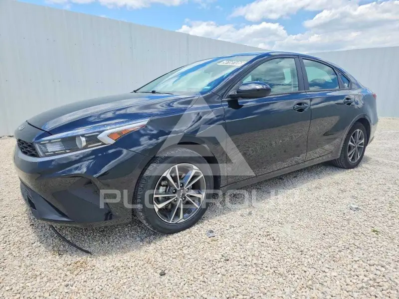 2024 KIA Forte фото