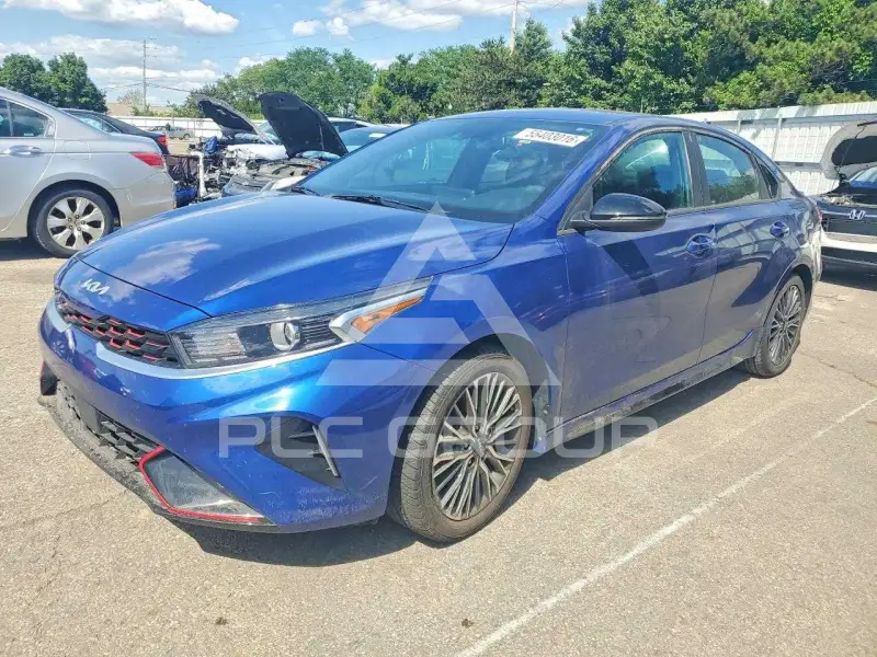 2024 KIA Forte фото