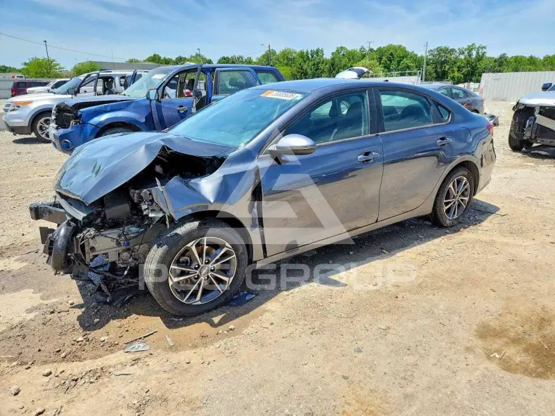 2024 KIA Forte фото