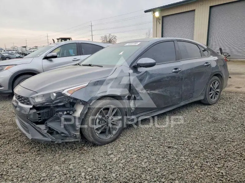 2024 KIA Forte фото