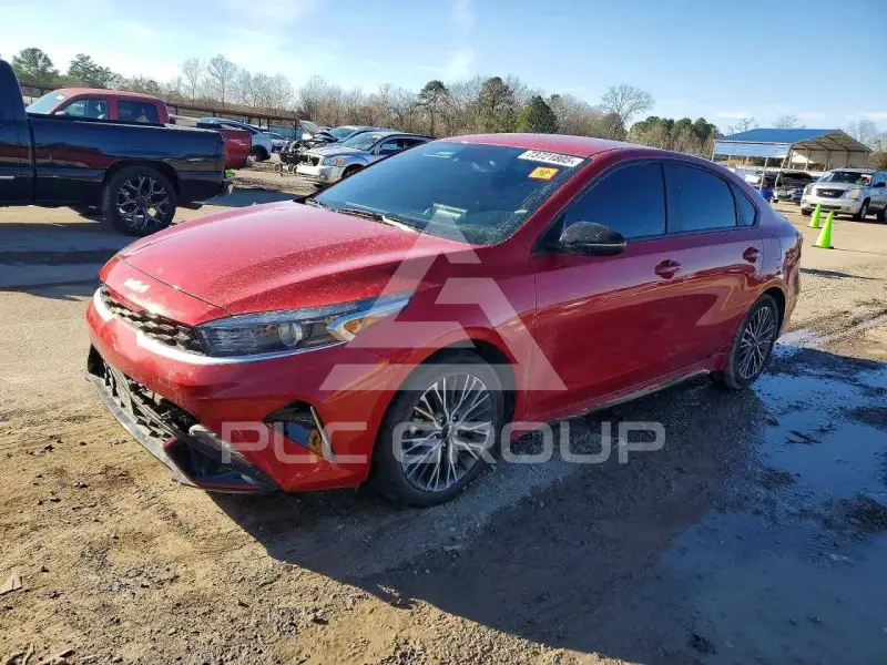 2024 KIA Forte фото