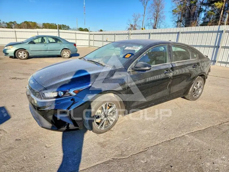 2024 KIA Forte фото
