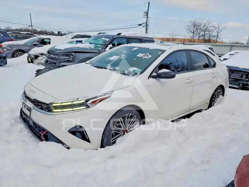 2024 KIA Forte фото