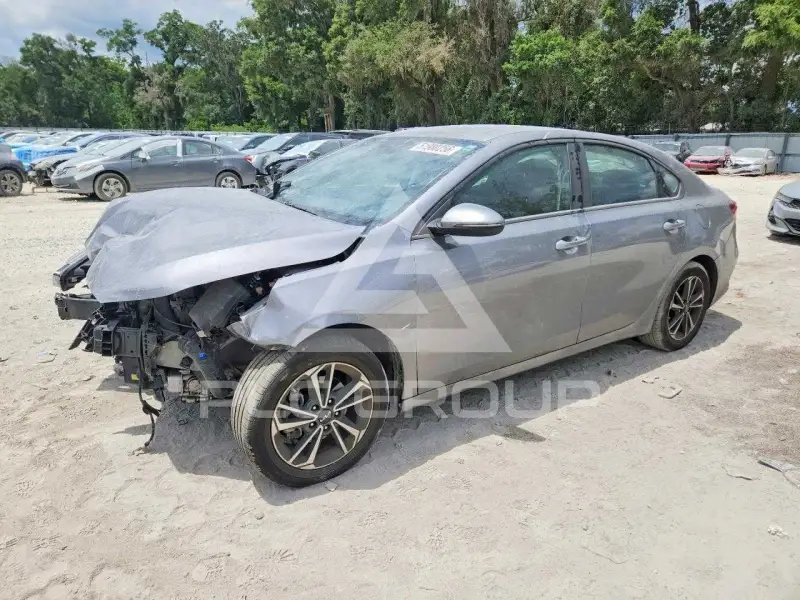 2024 KIA Forte photo