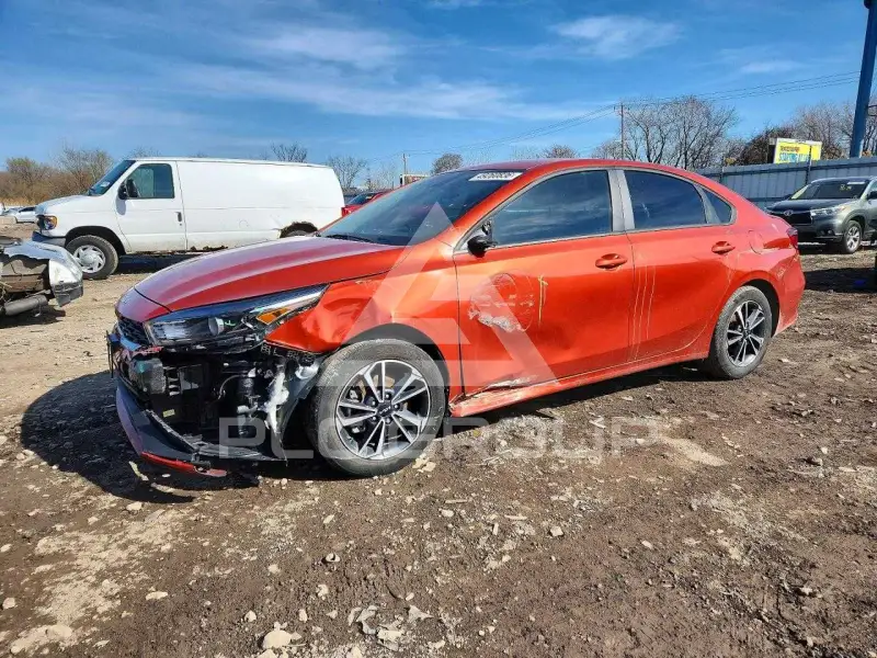 2024 KIA Forte фото