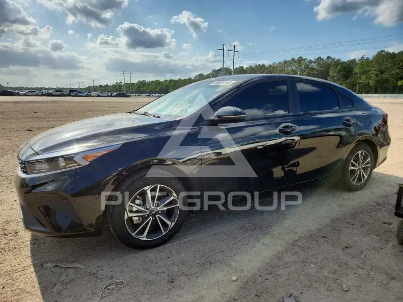 2024 KIA Forte photo