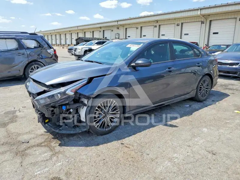 2024 KIA Forte фото